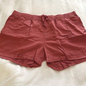 Coral cargo shorts